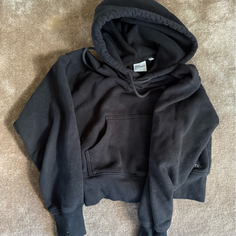 TNA Black Cropped Hoodie Sweatshirt Aritzia
